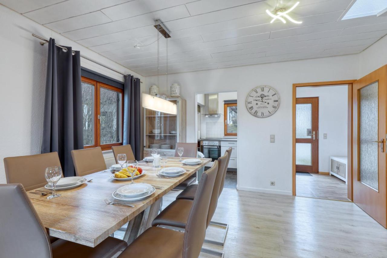 Seepark Kirchheim Ferienhaus Bei Zeta Mit Sauna Экстерьер фото