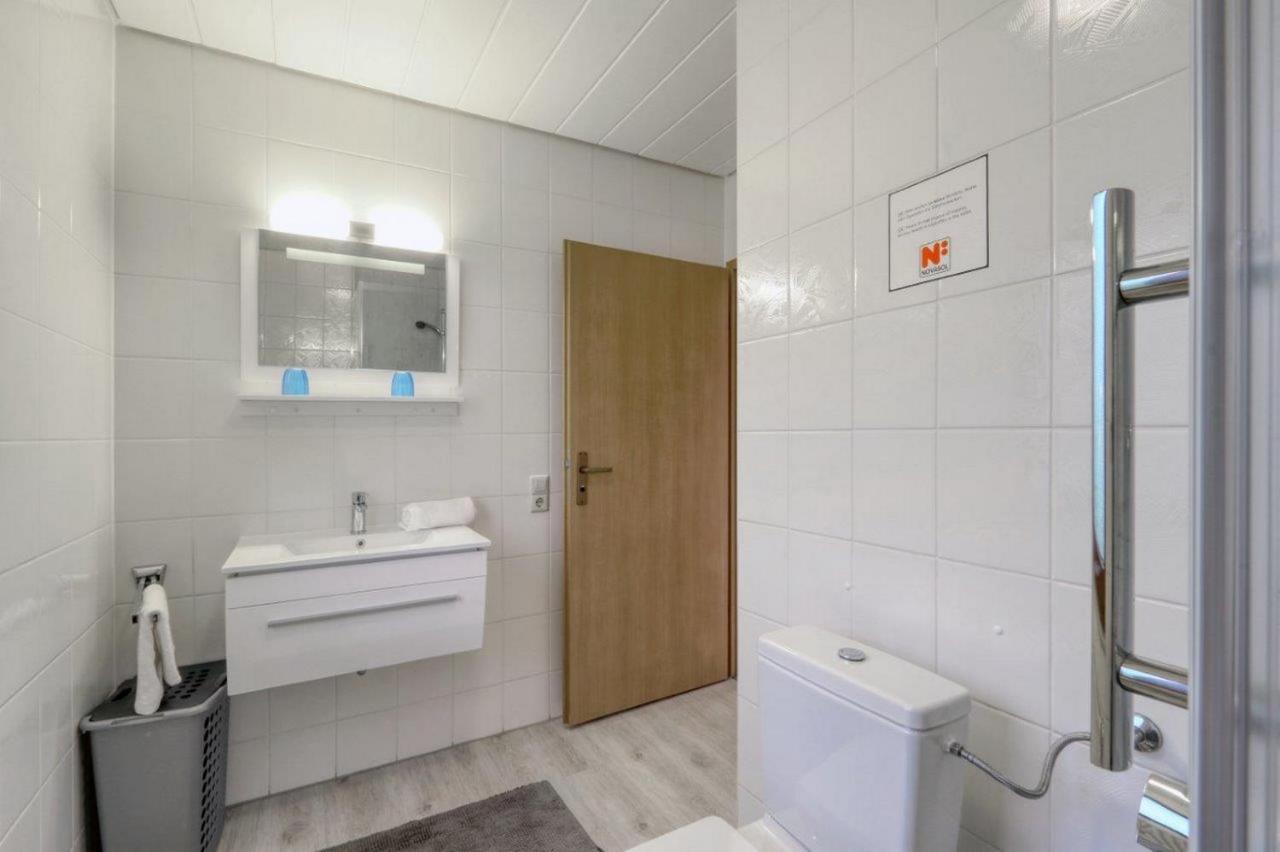 Seepark Kirchheim Ferienhaus Bei Zeta Mit Sauna Экстерьер фото