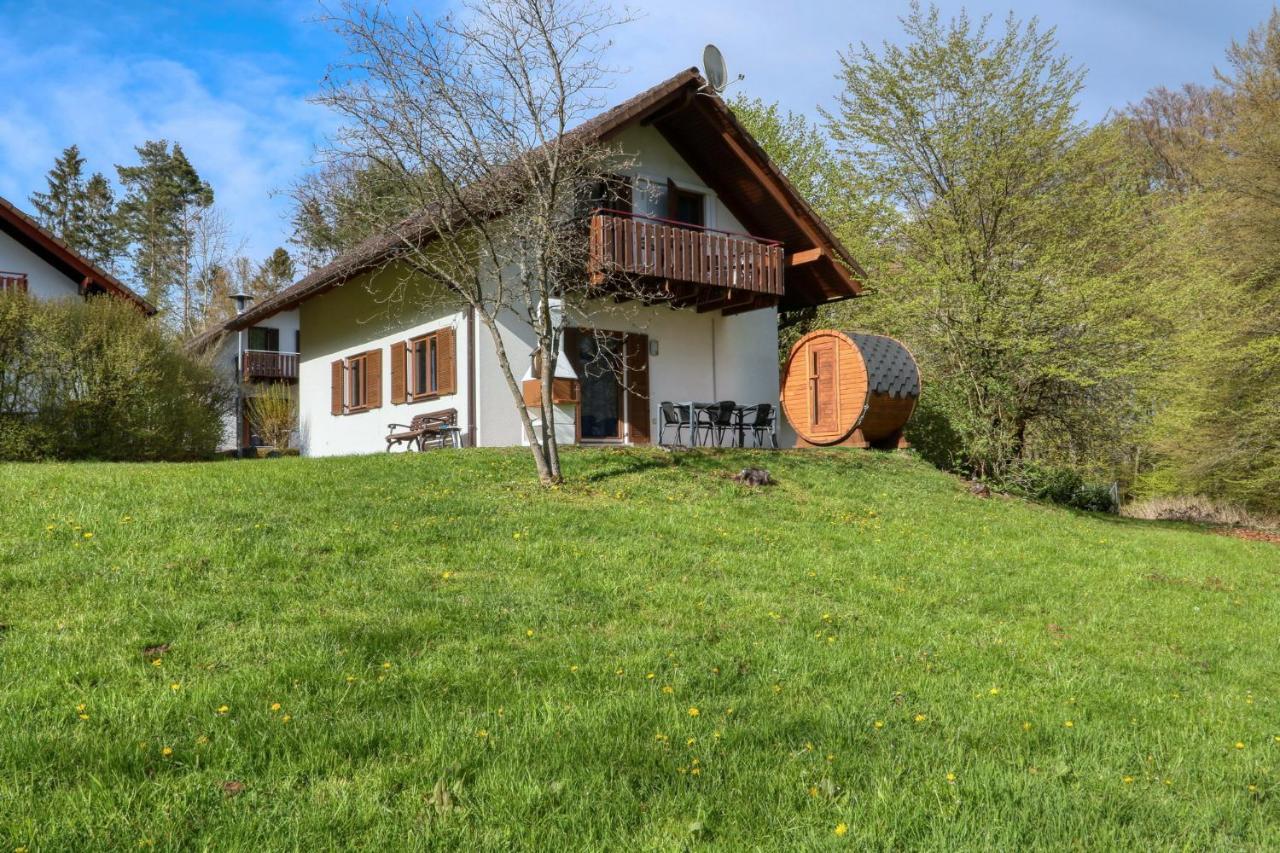 Seepark Kirchheim Ferienhaus Bei Zeta Mit Sauna Экстерьер фото