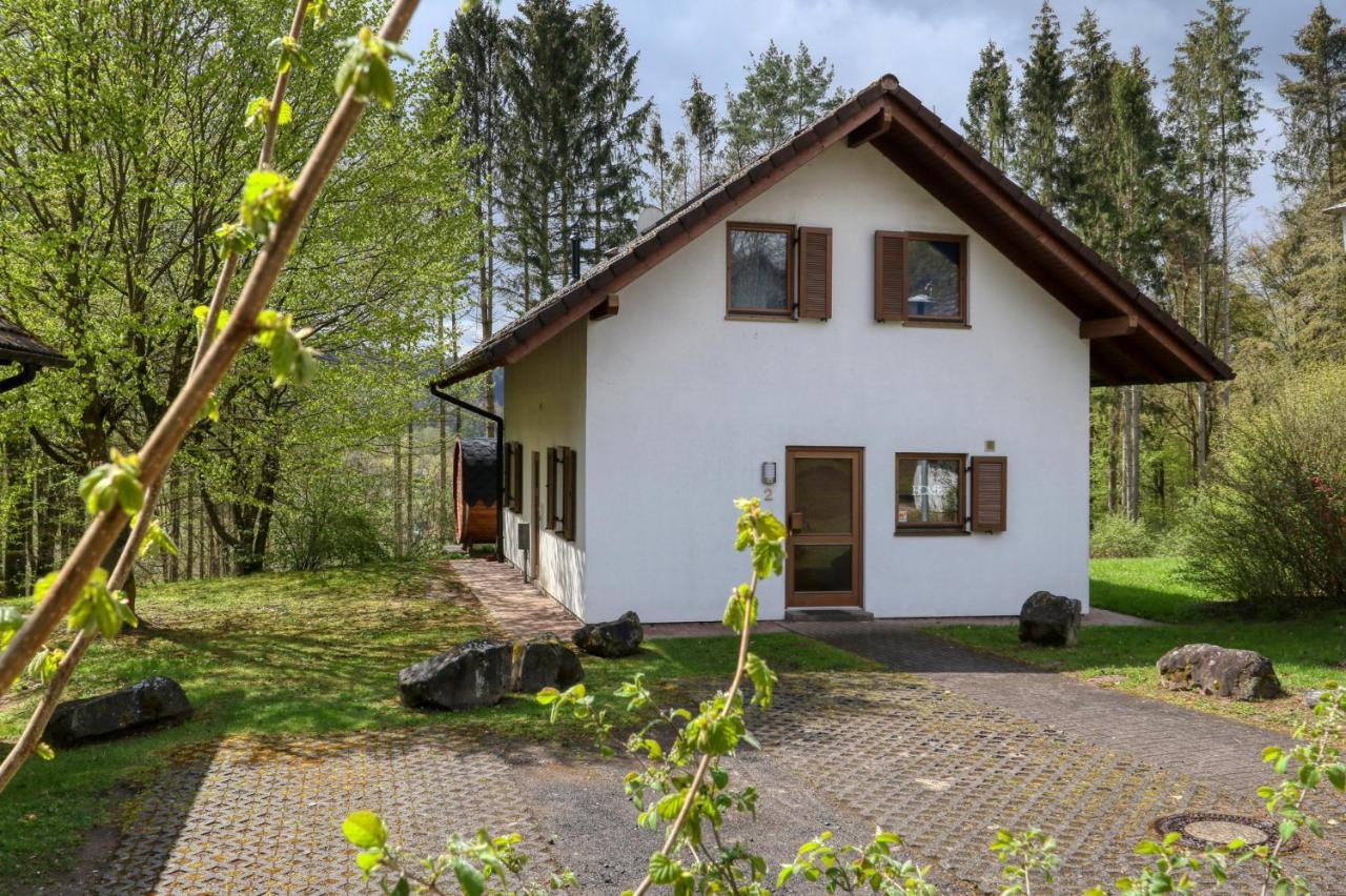 Seepark Kirchheim Ferienhaus Bei Zeta Mit Sauna Экстерьер фото